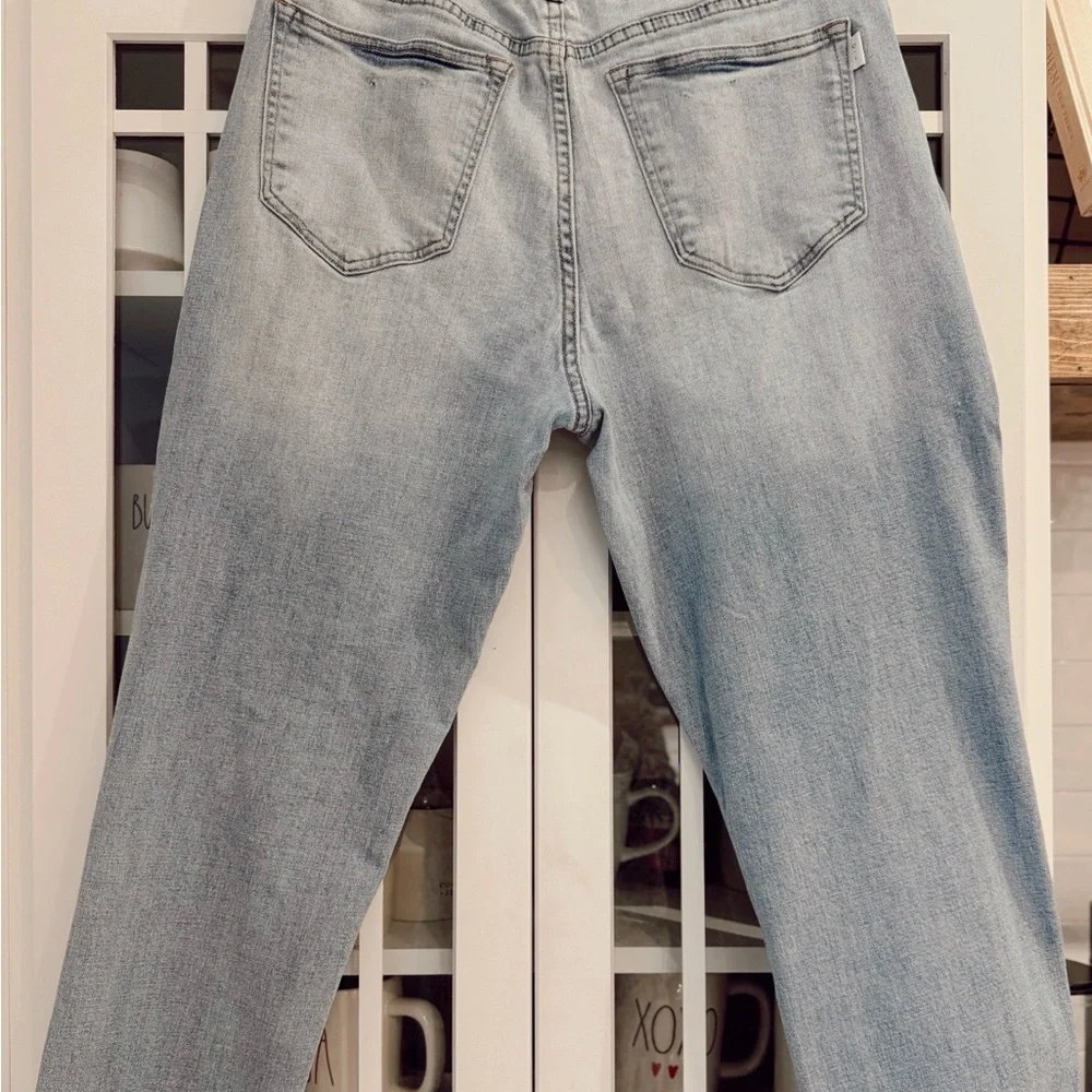 Light Blue Oliver Logan premium denim- Crosby Boyfriend 33 inches - Picture 10 of 11